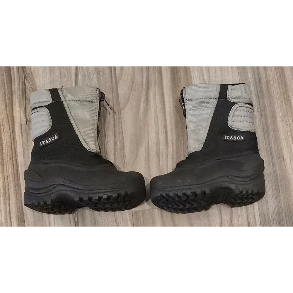 ITASCA Snow Stomper Youth Snow Boots - Size 7 - Perfect for Winter Adventures!